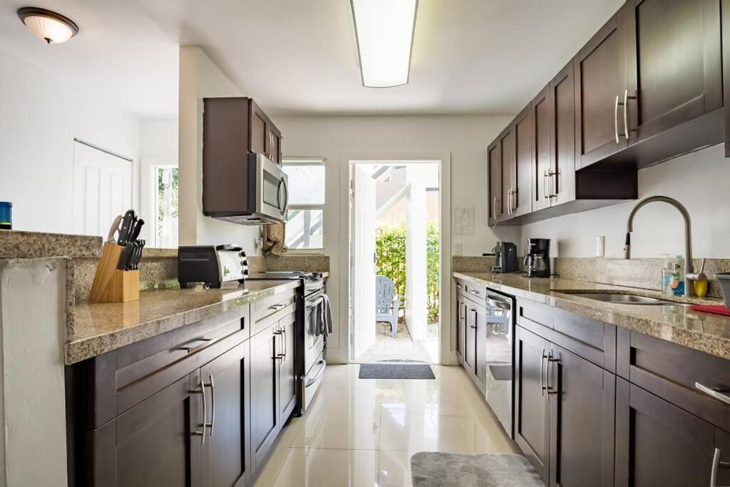 A2 - Endless Summer Vacation Rentals - 3 Bedroom Apartment Close To Casino Fort Lauderdale Eksteriør billede
