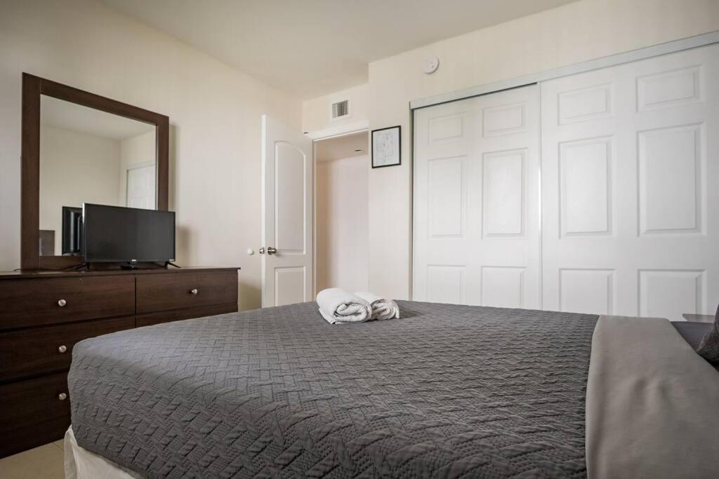 A2 - Endless Summer Vacation Rentals - 3 Bedroom Apartment Close To Casino Fort Lauderdale Eksteriør billede