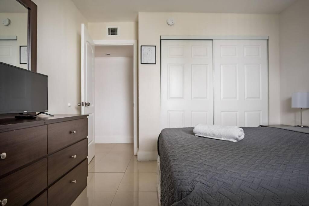 A2 - Endless Summer Vacation Rentals - 3 Bedroom Apartment Close To Casino Fort Lauderdale Eksteriør billede